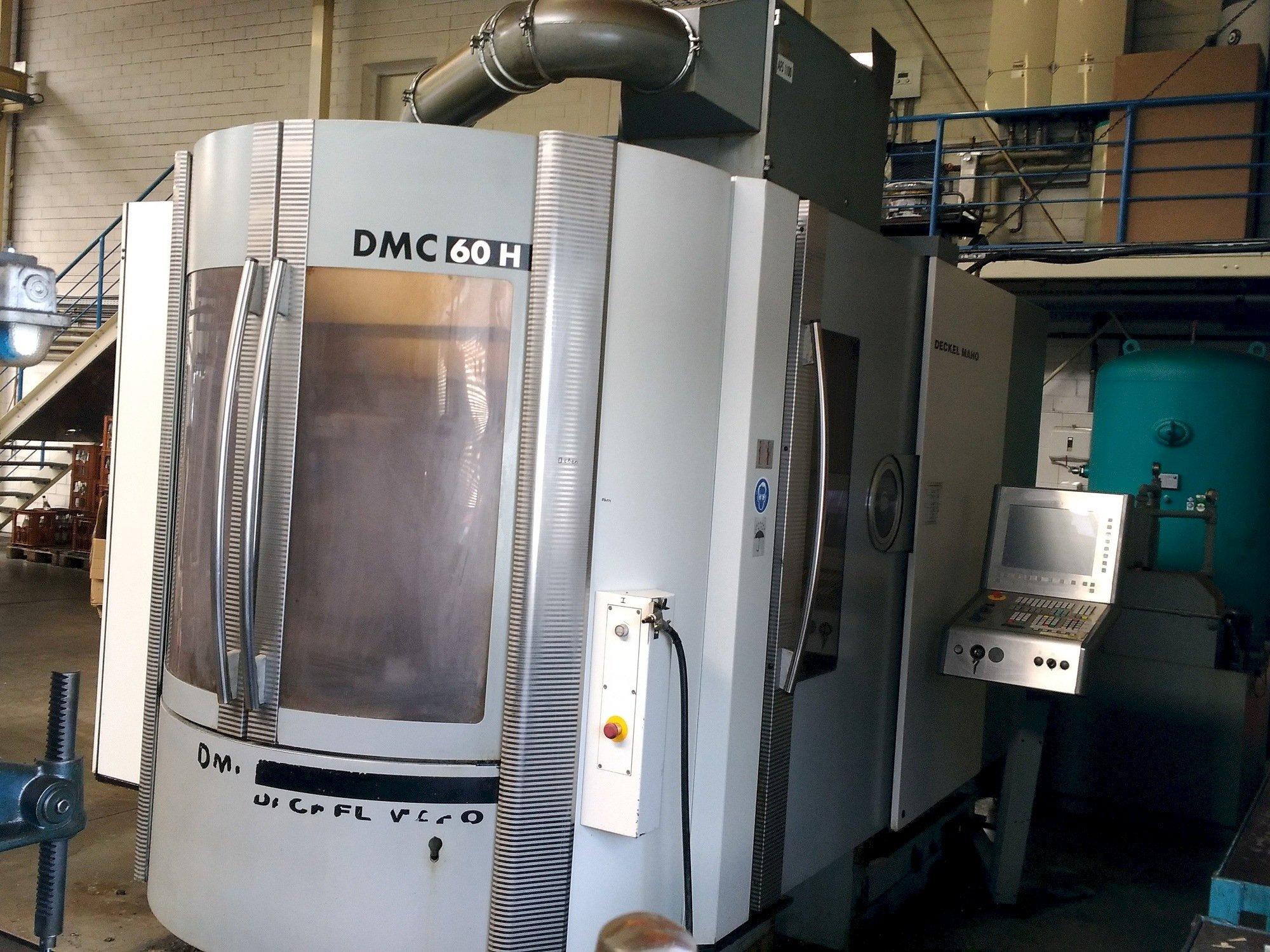 Vooraanzicht  van DECKEL MAHO DMC 60H hi-dyn  machine