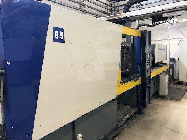 Vooraanzicht  van Battenfeld BC-T 1800 /1000  machine