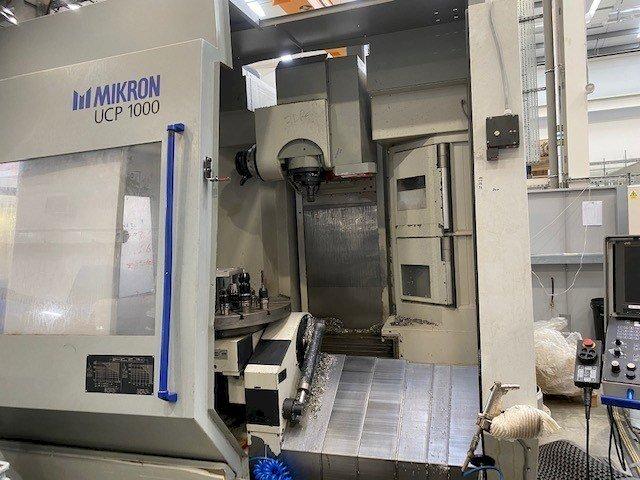 Vooraanzicht  van MIKRON UCP 1000  machine