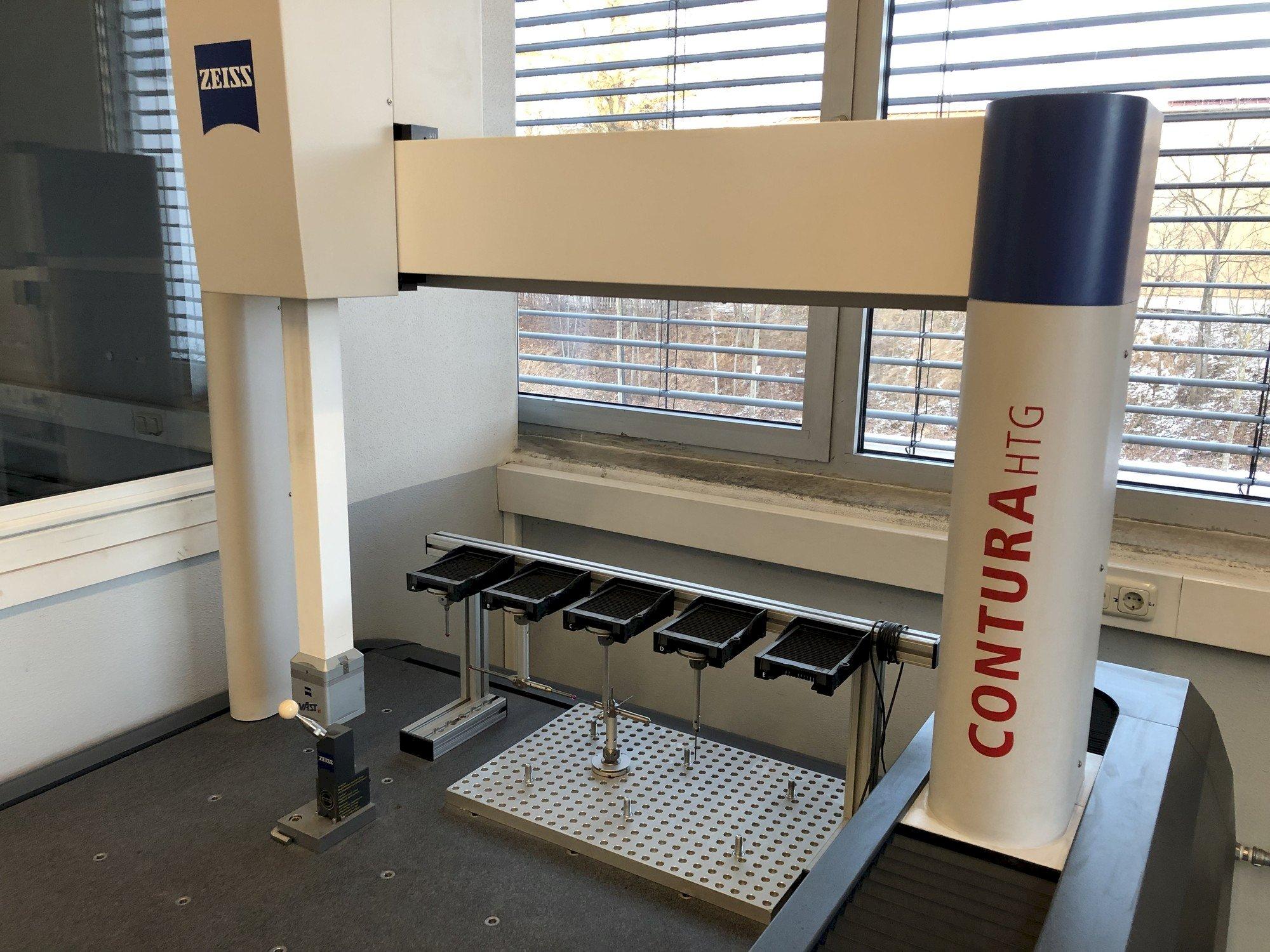 Vooraanzicht  van CONTURA 10/16/6  machine