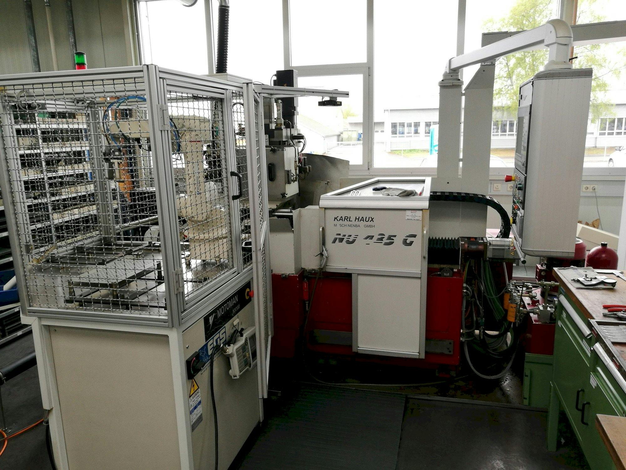 Linkerzijdeaanzicht  van Haux NS 435G  machine