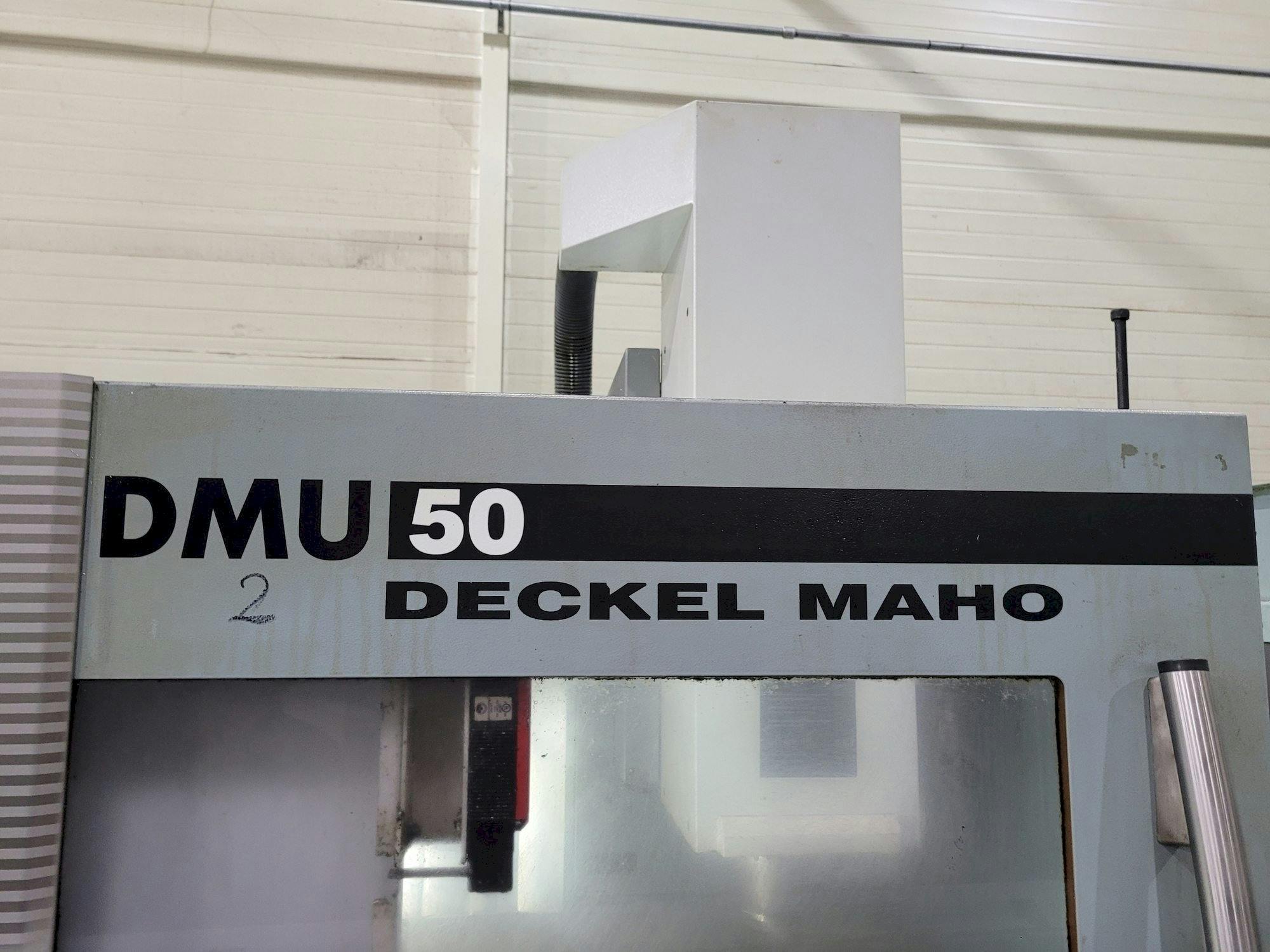 Vooraanzicht  van DECKEL MAHO DMU 50  machine