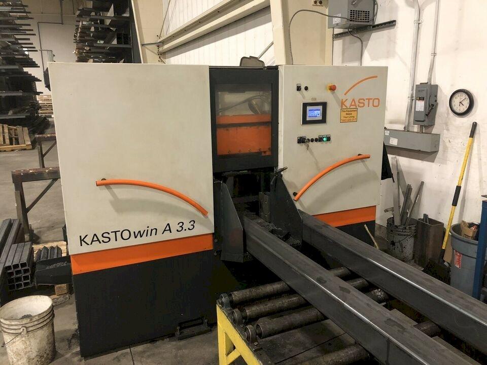 Vooraanzicht  van KASTO win A 3.3  machine