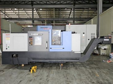 Vooraanzicht  van DN SOLUTIONS PUMA GT2600L  machine