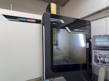 Vooraanzicht  van DMG MORI DMC 1035V Ecoline  machine