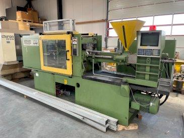 Vooraanzicht  van Arburg ALLROUNDER Centex 370 C 600 - 200  machine