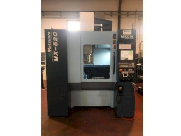 Vooraanzicht  van Matsuura MX-520  machine