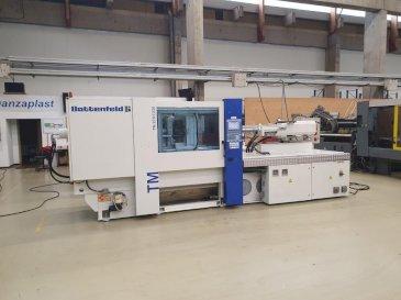 Vooraanzicht  van Battenfeld TM 2700 / 1330 B4  machine