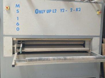 Vooraanzicht  van MS 160 ONLY UP L2-Y1-X1-K2  machine