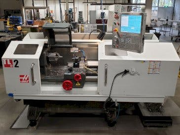 Vooraanzicht  van HAAS TL-2 machine