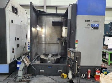 Vooraanzicht  van HWACHEON VT 1150 MC  machine