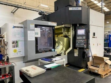 Vooraanzicht  van Okuma MU 6300V-L  machine