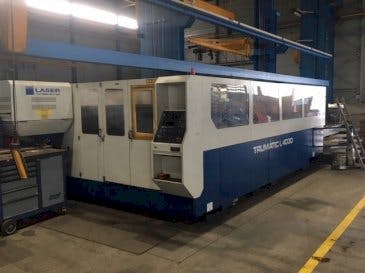 Vooraanzicht  van Trumpf Trumatic L4030  machine