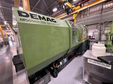 Linkerzijdeaanzicht  van DEMAG Ergotech 200-840 Compact  machine