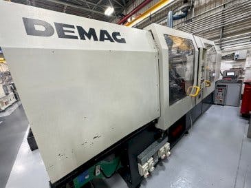 Linkerzijdeaanzicht  van DEMAG Ergotech System 1100-200  machine