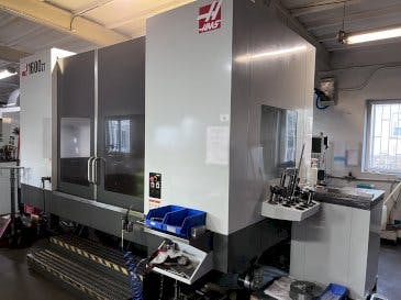 Vooraanzicht  van HAAS EC-1600 ZT  machine