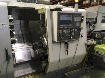 Vooraanzicht  van Okuma LT 200-MY machine