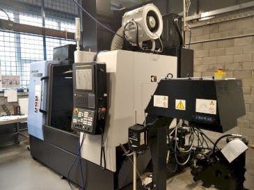 Vooraanzicht  van DOOSAN DNM 4500  machine