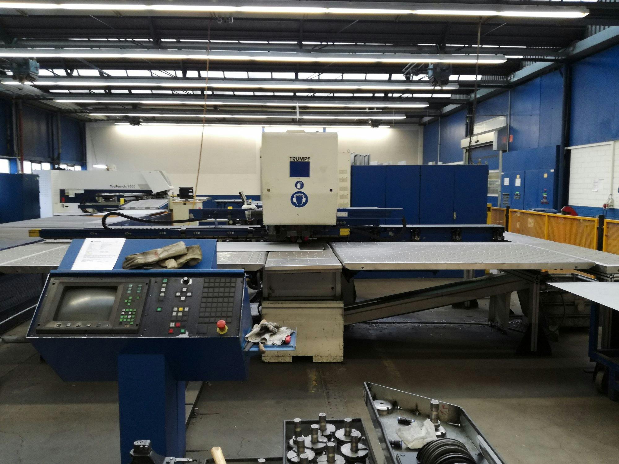 Vooraanzicht  van Trumpf Trumatic 260 Rotation machine