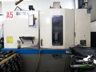 Vooraanzicht  van Okuma MA-50HA machine