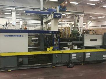 Vooraanzicht  van Battenfeld BKT 2500/1250 machine